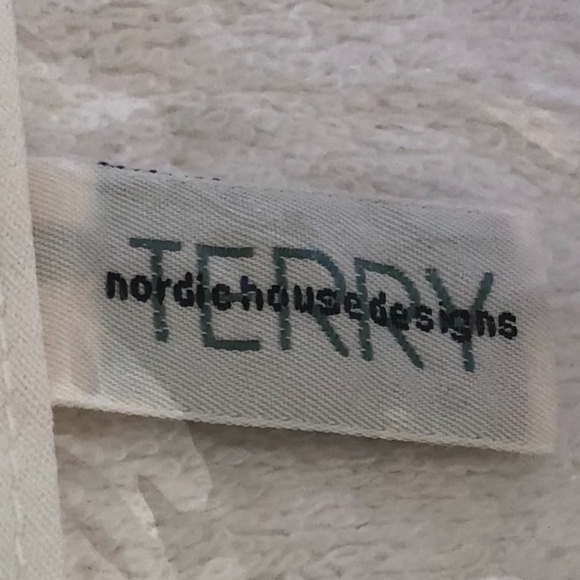 Nordic House White Terrycloth Spa/Beach Bag  NWOT - Picture 6 of 7
